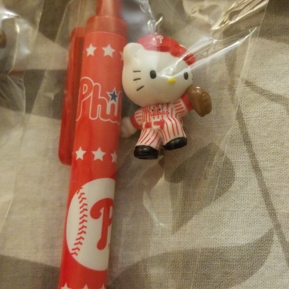 Hello Kitty MLB Pen w Charm: Various - Picture 4 of 7